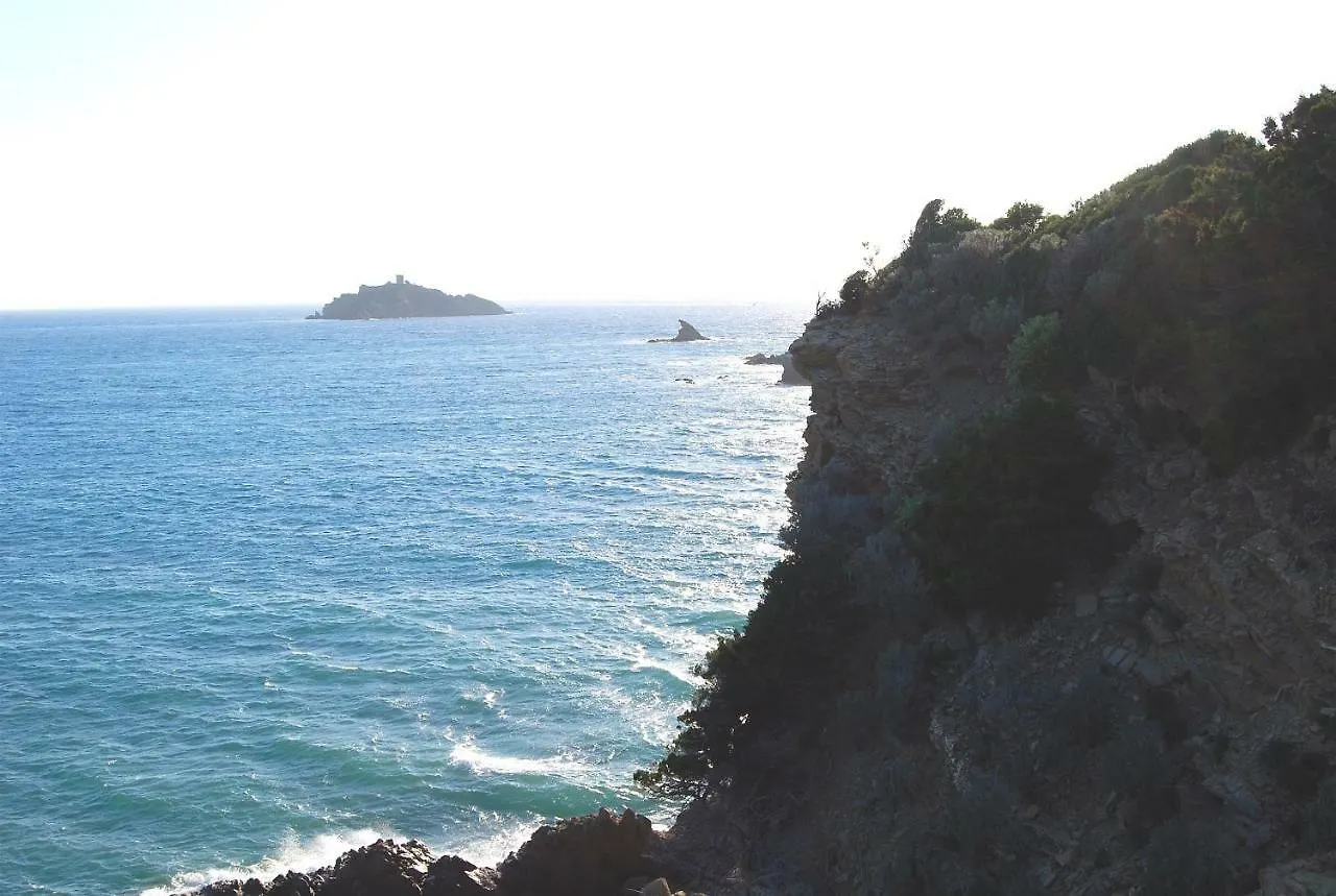 アパート Sul Mare Di Punta Alaアパートメント イタリア